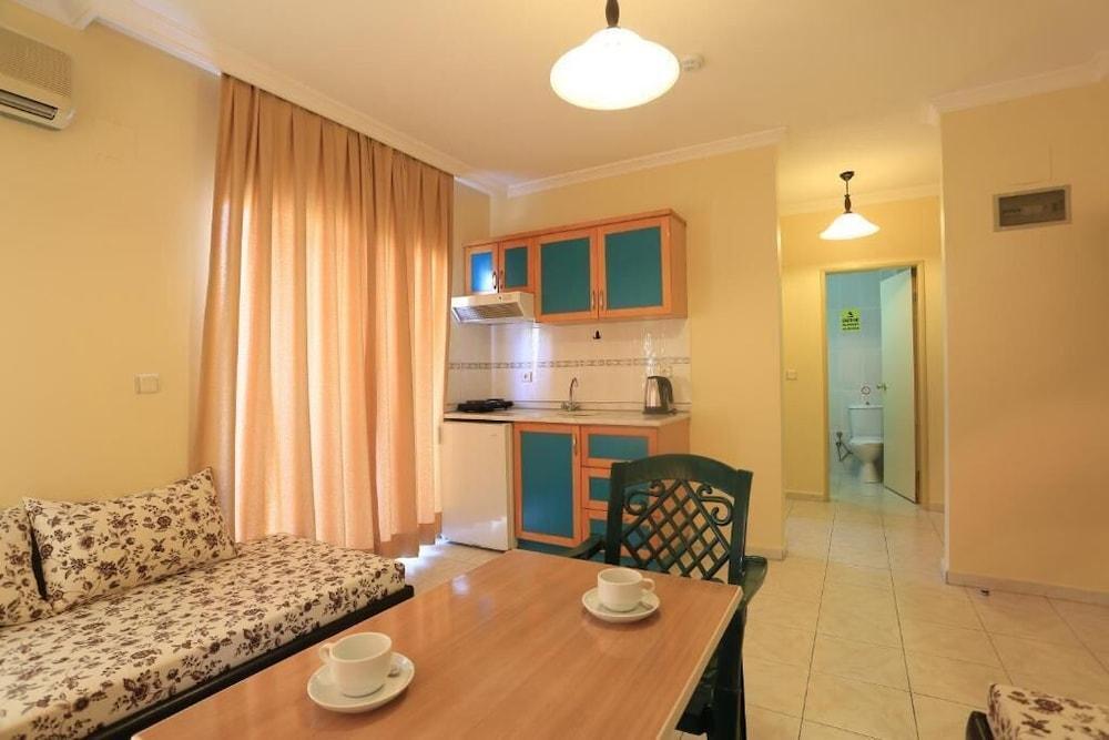 Club Amaris Apartment Marmaris Zewnętrze zdjęcie