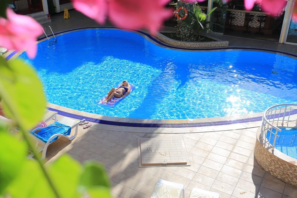 Club Amaris Apartment Marmaris Zewnętrze zdjęcie